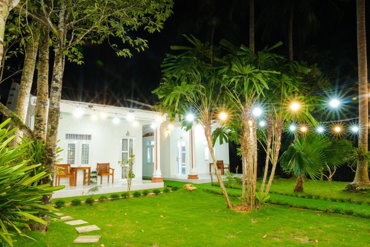 Bed and Breakfast Duc Anh Bungalow Дуонг-Донг Экстерьер фото