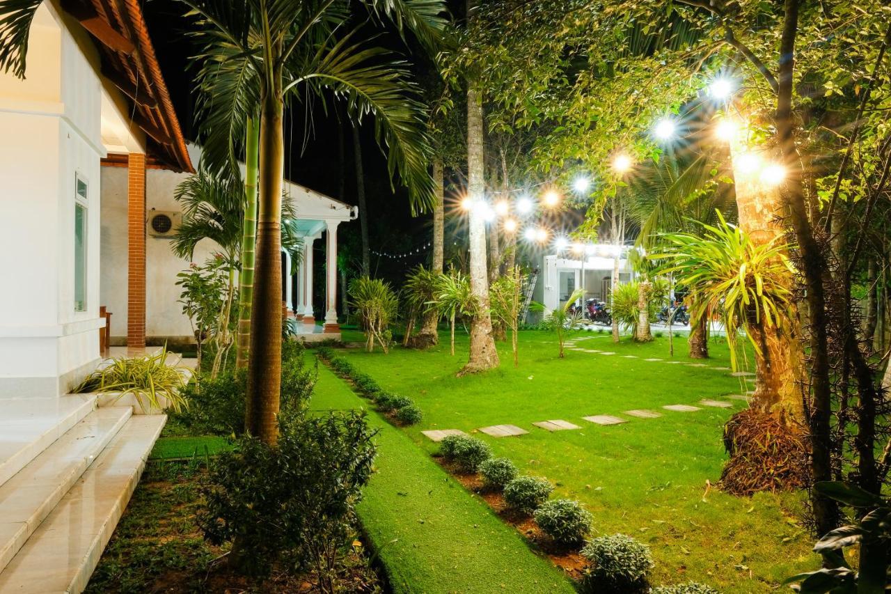 Bed and Breakfast Duc Anh Bungalow Дуонг-Донг Экстерьер фото
