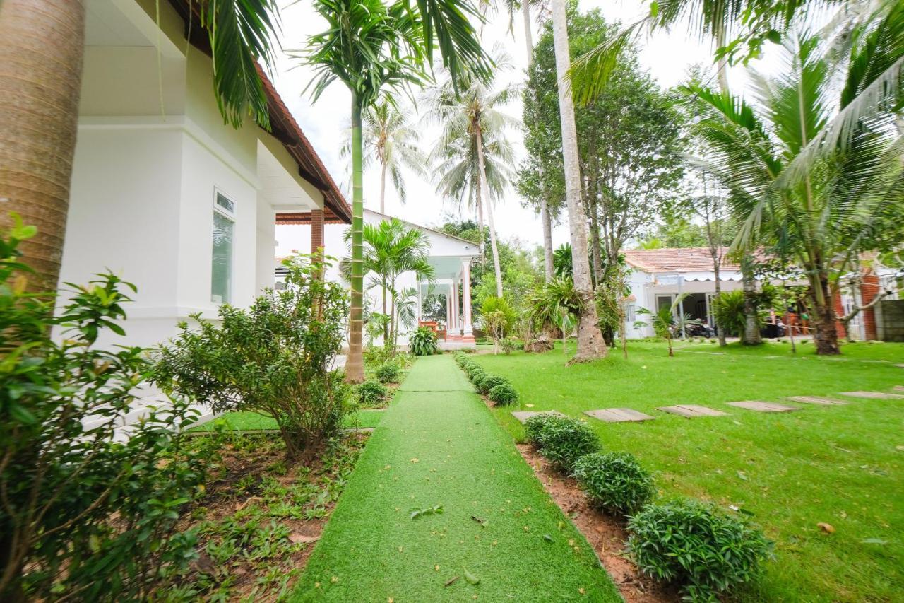 Bed and Breakfast Duc Anh Bungalow Дуонг-Донг Экстерьер фото