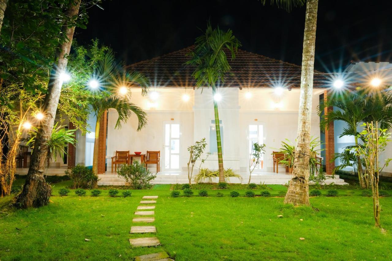 Bed and Breakfast Duc Anh Bungalow Дуонг-Донг Экстерьер фото