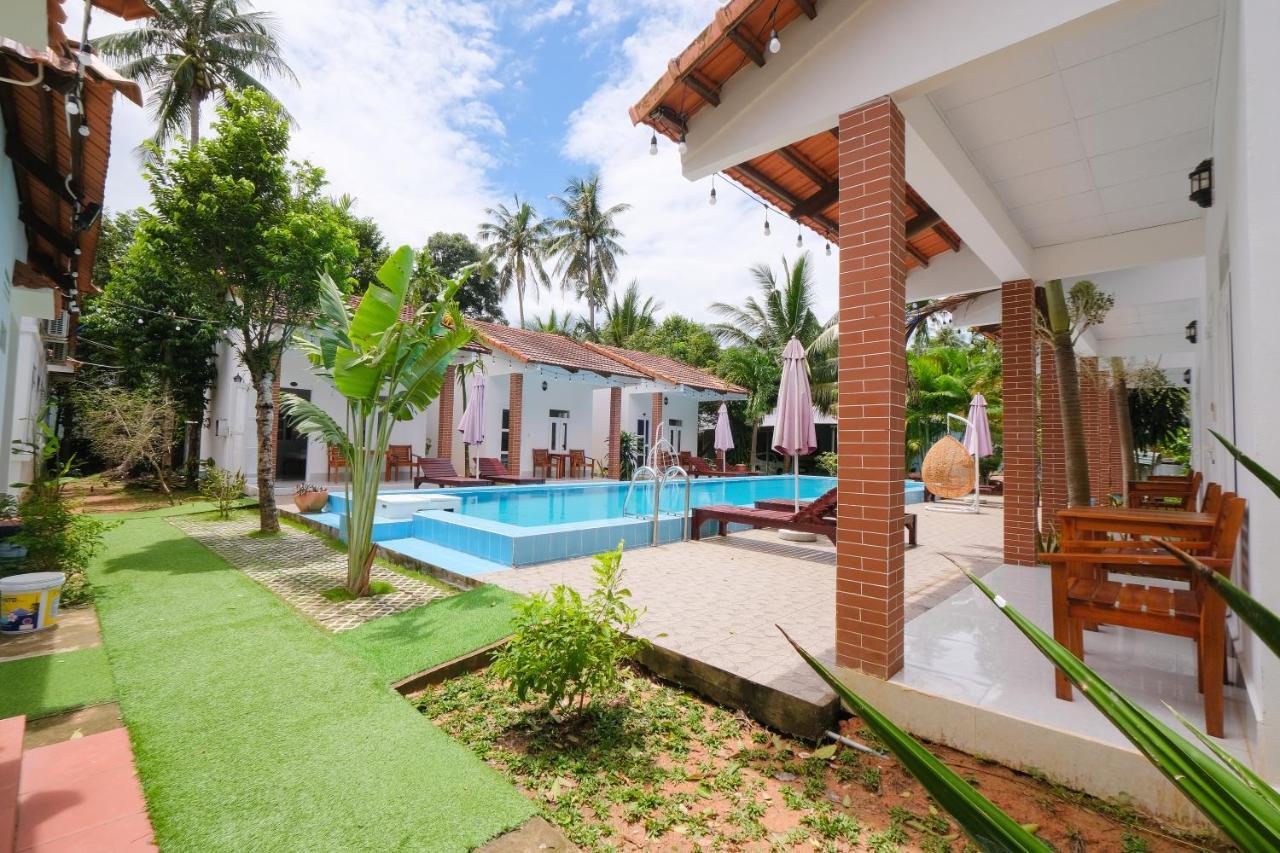 Bed and Breakfast Duc Anh Bungalow Дуонг-Донг Экстерьер фото