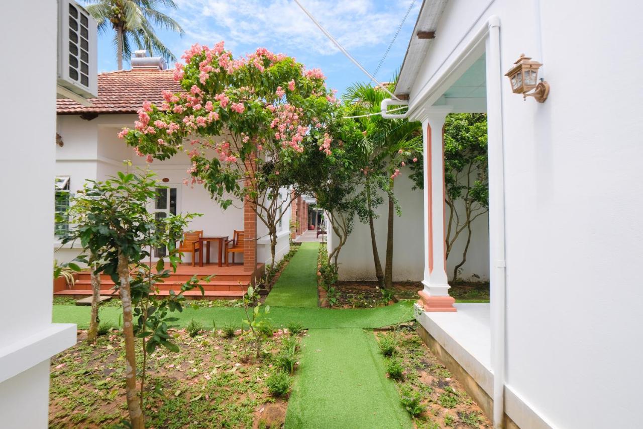 Bed and Breakfast Duc Anh Bungalow Дуонг-Донг Экстерьер фото